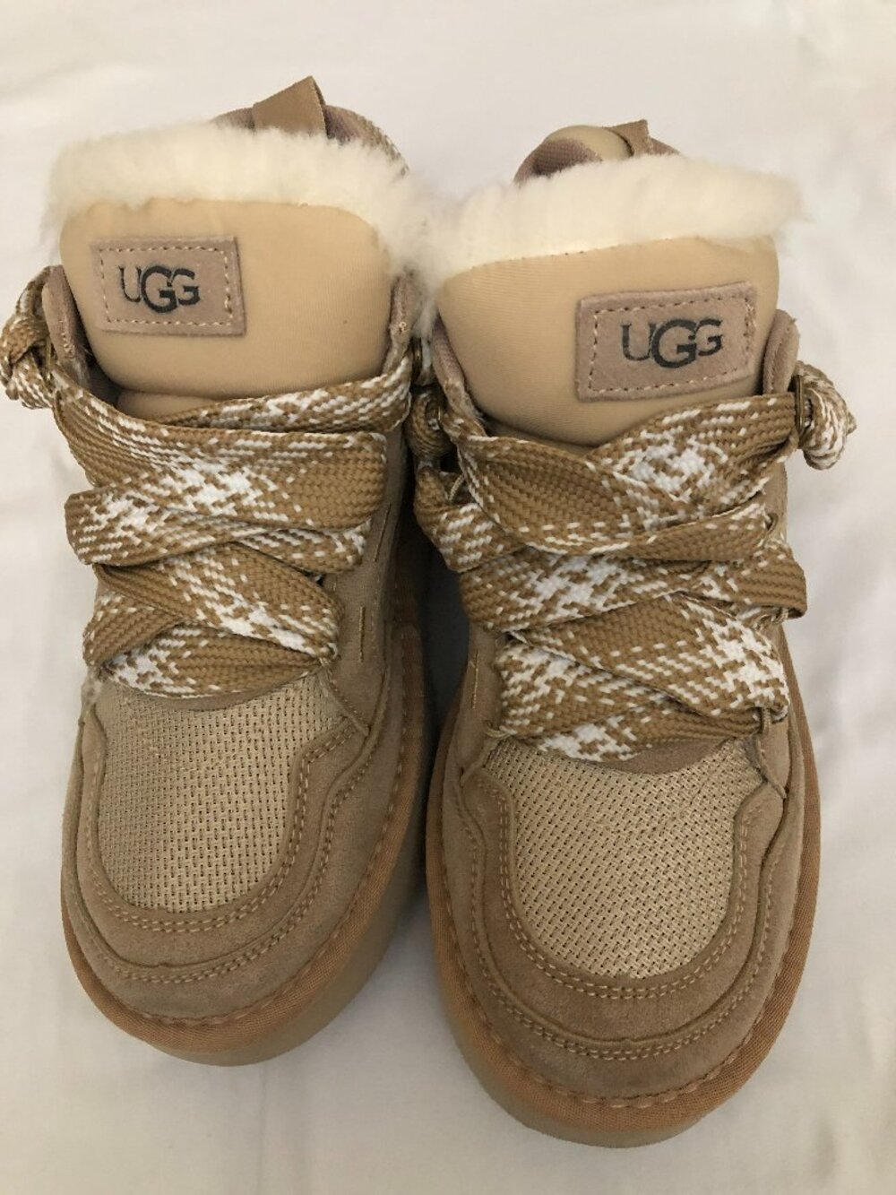 NEW UGG Women's Lowmel Sneakers Size UK 7 / US 9 NO BOX